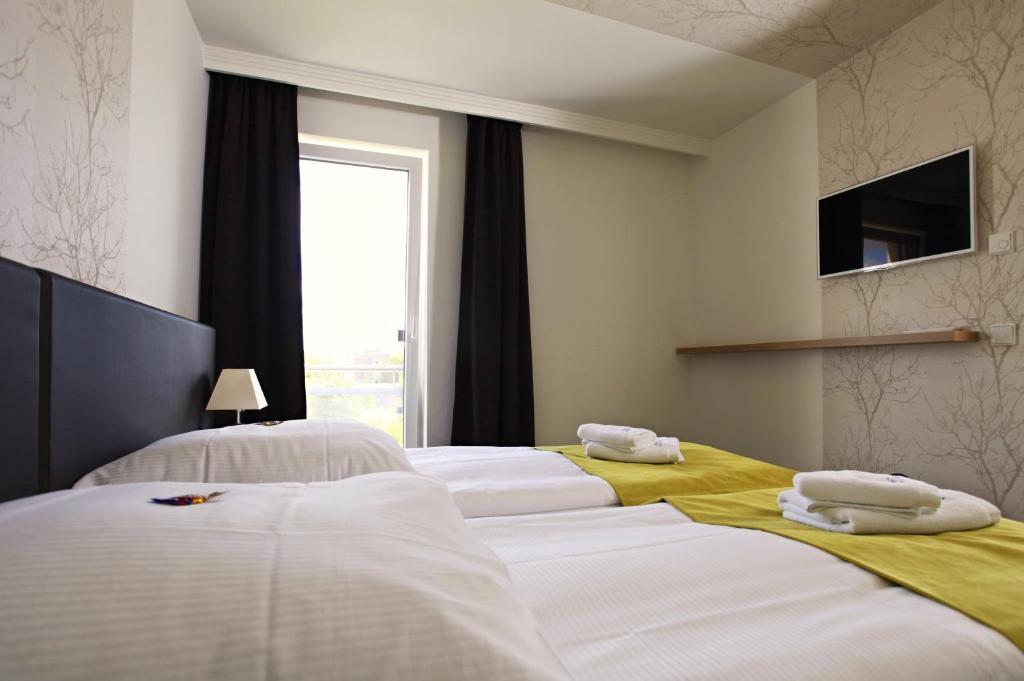 Hotel Warnow روستوك الغرفة الصورة